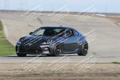 media/Dec-21-2025-Speed Ventures (Sun) [[49cb7d784c]]/Orange Group/Session 2/